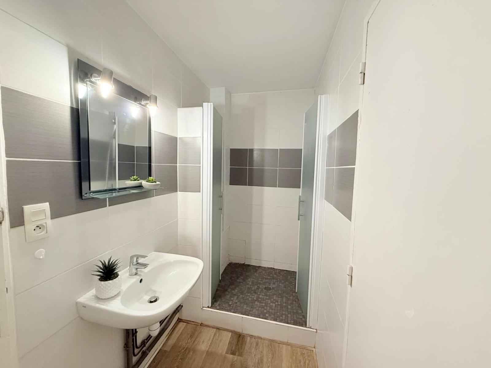 Cosy Ange 3Ch - Place Verdun & Garage & Balcon Pau Bagian luar foto